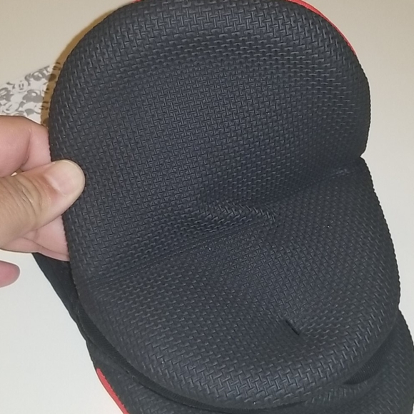 BNWT Mickey Mouse 2pk Oversized oven mini mitts - Picture 3 of 4